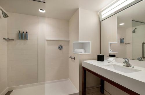 Wilkes-Barre Hotel | Courtyard by Marriott Wilkes-Barre Arena