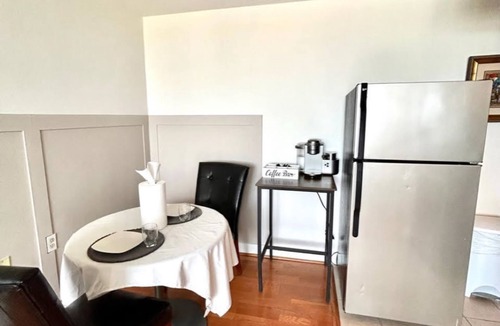 Stamford Apartment | Cozy 1-bed, 1-bath apartment in charming Downtown Stamford