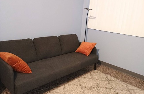 Central Business District Apartment | Cozy 1-bedroom apartment with AC in Worcester downtown. 2 assigned parking spots
