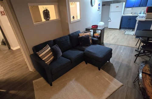 Troy Apartment | Cozy 1-bedroom apartment in welcoming Troy with AC