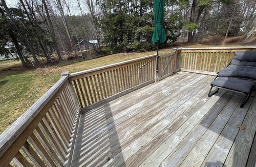 White River Junction House | Cozy 1-bedroom house in beautiful Hartford with AC-mini splits