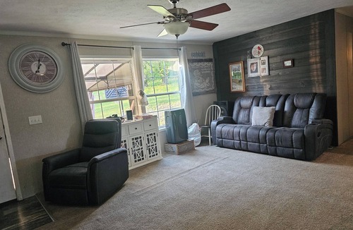 West Hartford Hotel | Cozy 1-bedroom room in peaceful Sharon