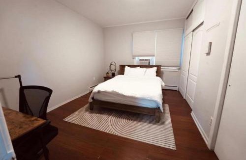 Trenton House | Cozy 1BR Apt with Workspace Near Train Station & Downtown