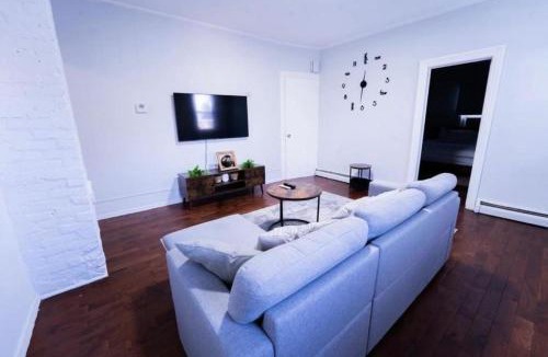 Trenton House | Cozy 1BR Apt with Workspace Near Train Station & Downtown