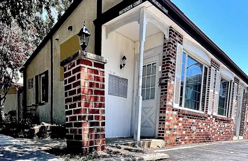 Swarthmore Cottage | Cozy 1BR End Cottage W/D Parking Walk to Train