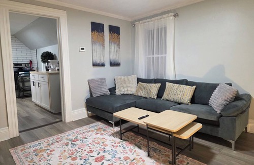 Downtown Rochester Apartment | Cozy 2-bed apt in Rochester near UR Campus, Highland Park, and Downtown