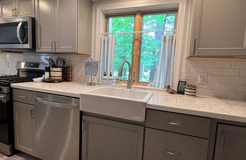 Fryeburg Cottage | Cozy 2-bedroom cottage with AC and beach access in lovely Fryeburg, Maine