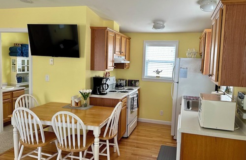 Wells House | Cozy 2 BR house in gated community 1 mile from Wells/Ogunquit beaches/shops