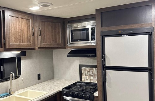 Ferndale House | Cozy 2018 Crossroads RV in Peaceful Ferndale, NY Catskills Escape with AC,