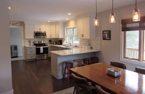 West Townshend Ski Chalet | Cozy 3 bedroom 2 bathroom chalet centrally located in Southern Vermont.