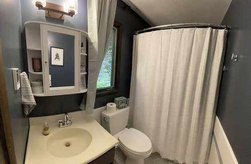 Mendon Ski Chalet | Cozy 3 Bedroom home near Killington