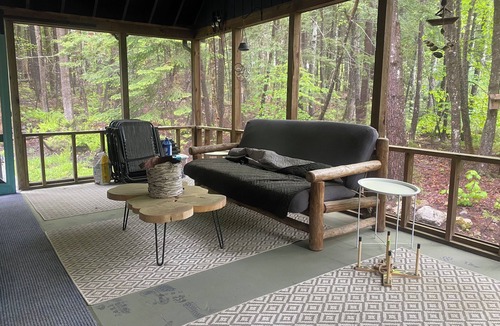 Bridgton House | Cozy 3 BR house in Bridgton, steps from Moose Pond; 3 min drive to Pleasant Mtn
