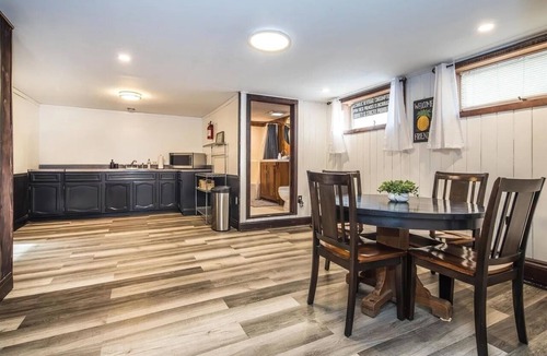 Mount Holly Ski Chalet | Cozy 4BR/2BA Home near Okemo, Killington Mountains