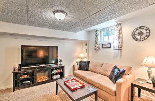 Agawam Apartment | Cozy Agawam Studio w/Yard: 2 Miles to Six Flags!