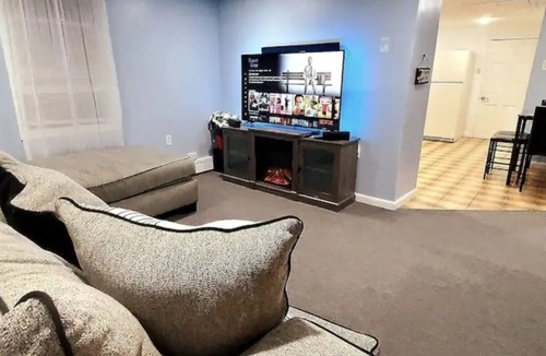 Ridgefield Park Apartment | Cozy apartment near all