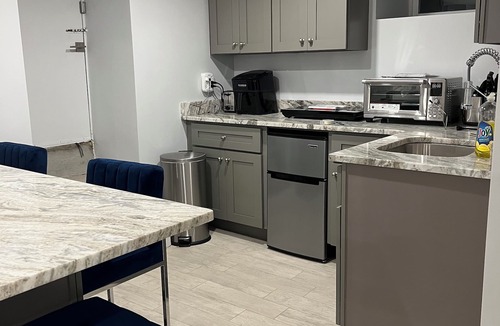Southern Mattapan Apartment | Cozy basement/studio apartment with kitchenette and bathroom!