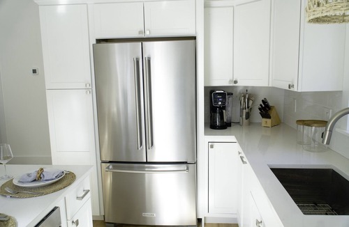 West Hyannisport House | Cozy BRAND NEW.3 bed 1 Bath, .8 Mile to Beach.