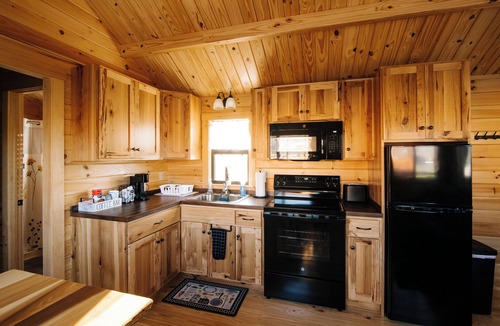 Hector Cabin | Cozy Cabin Hot Tub Wineries Sunset Views 4