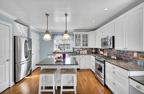 Village of Southampton House | Cozy Coastal Cottage close to ocean beaches and shopping.