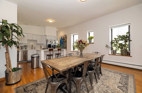 SoHo Apartment | Cozy & Comfy 1BR Apartment in SoHo!