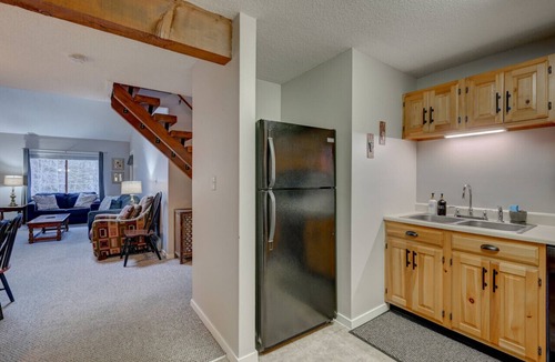 Bartlett Villa | Cozy Condo at The Seasons Resort – Perfect for Skiing, Hiking & Family Fun 🎿❄️🏂🌲🗻