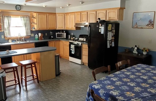 Ellsworth House | Cozy Cottage on Beautiful Branch Lake with Private Beach & Dock close to Acadia