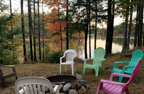East Wakefield Cottage | Cozy cottage on Belleau Lake!