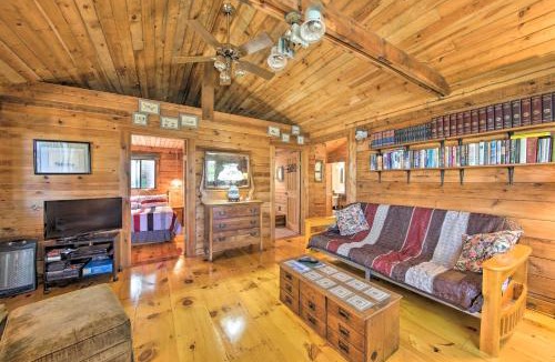 Stonington House | Cozy Cottage on Cat Cove w/Wraparound Deck!