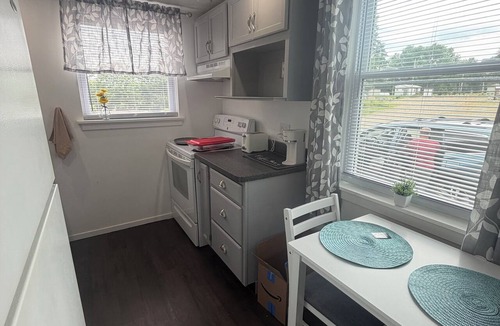 LeBoeuf Township Apartment | Cozy Creek Retreat - Spiral staircase and AC