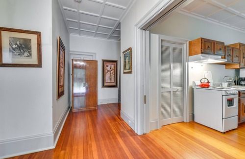 Dalton Apartment | Cozy Dalton Studio w/ Porch & Outdoor Seating!
