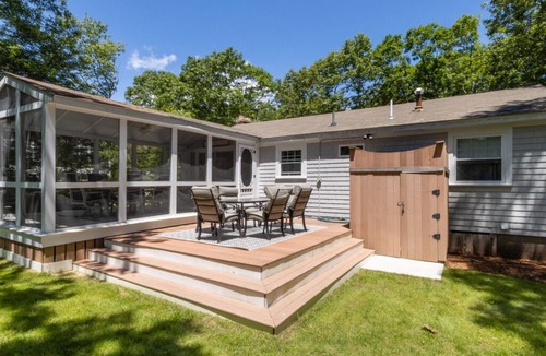 East Falmouth Cottage | Cozy East Falmouth Cottage on the Seacoast Shores