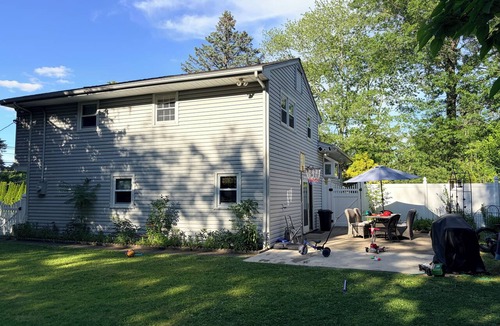 Wayne House | Cozy home 30 mins from NYC and close to multiple attractions, min 30 day