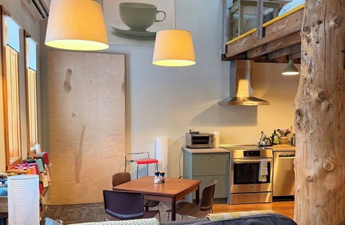 Manchester Center Apartment | Cozy In Town Manchester Studio w/Loft Bedroom.