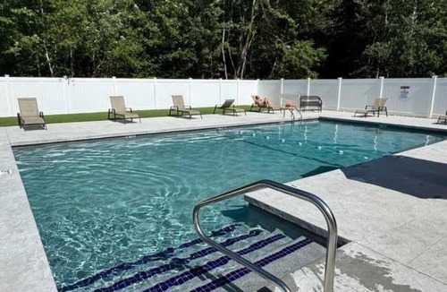 Gilford House | Cozy Lake Condo, Beach & Pool, Winnipesaukee