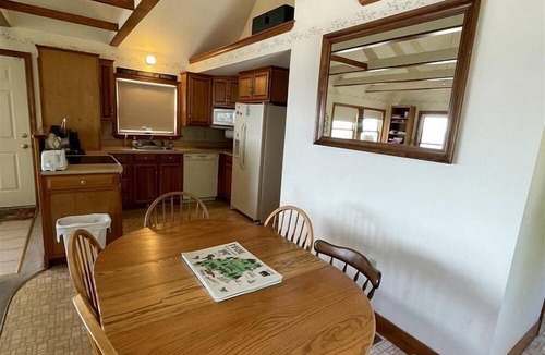 Standish Cabin | Cozy Lake Front Cabin with Private Beach Access and Stunning Views of Sebago Lake in Frye Island, Maine