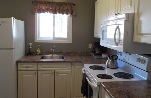Tweed Resort | Cozy Lakeside Cottages, Boat, Kayak&SUP Rentals, and Pet-Friendly Accommodations