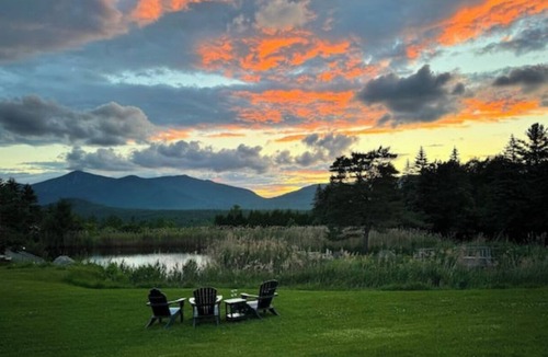 Jay House | Cozy mountain cabin - 10 min to skiing, hiking & biking
