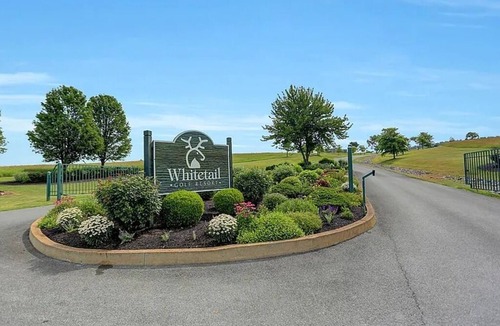 Mercersburg Ski Chalet | Cozy Mountain Escape Near Whitetail Resort, Skiing, Golf & Hiking