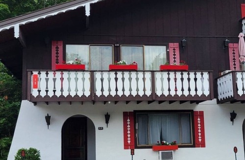 Bartlett Condo | Cozy, mountain getaway with AC in peaceful Bartlett