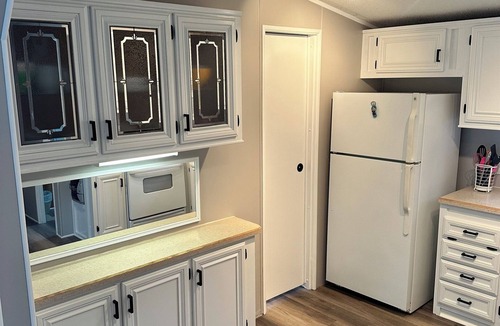 South Casco Cottage | Cozy Point Sebago Cottage