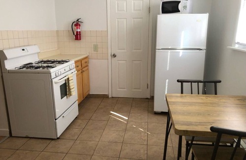 Perth Amboy Apartment | Cozy private 1-bedroom, own street entrance, convenient Perth Amboy location