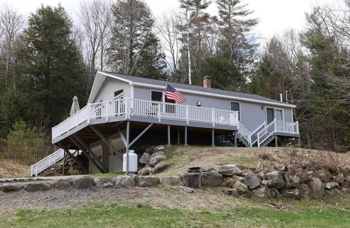 Campton House | Cozy Private Single Family Home, Campton NH
