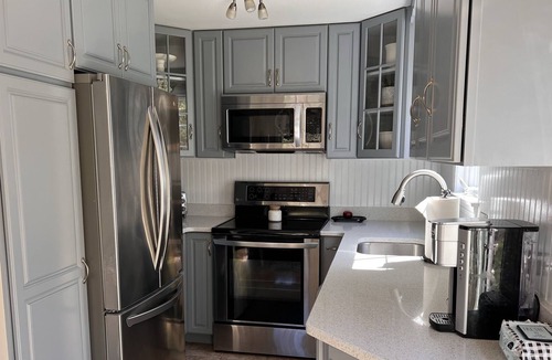 East Falmouth House | Cozy Renovated Home, Fire Pit, Kayak Launch And More!