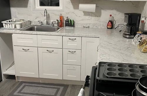 Elmont House | COZY REST 3BDRM HOME AWAY FROM HOME W/DECK