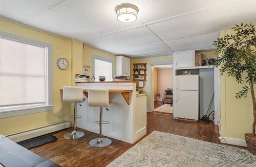 Johnson Apartment | Cozy Retreat - Unit 2 - Close to Smuggs, Stowe, Jay