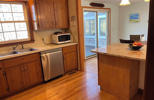Chatham House | Cozy Riverfront retreat w hot tub, deck, fire pit. Kayak to Pleasant Bay!
