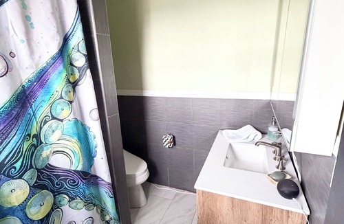 Tarrytown Apartment | Cozy room in charming Tarrytown home, easy NYC train access