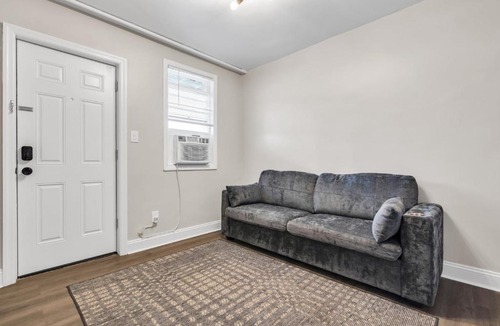 Seaside Heights Apartment | Cozy Seaside Getaway Walk to Beach