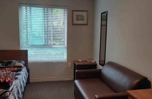 Rosemount Apartment | Cozy Short Term/Long Term Rental Kitchener