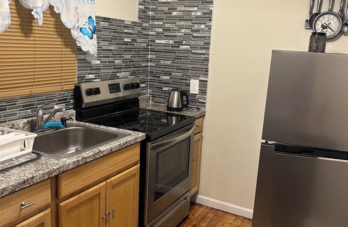 Stratford Apartment | Cozy studio with 1 bedroom in peaceful Stratford retreat